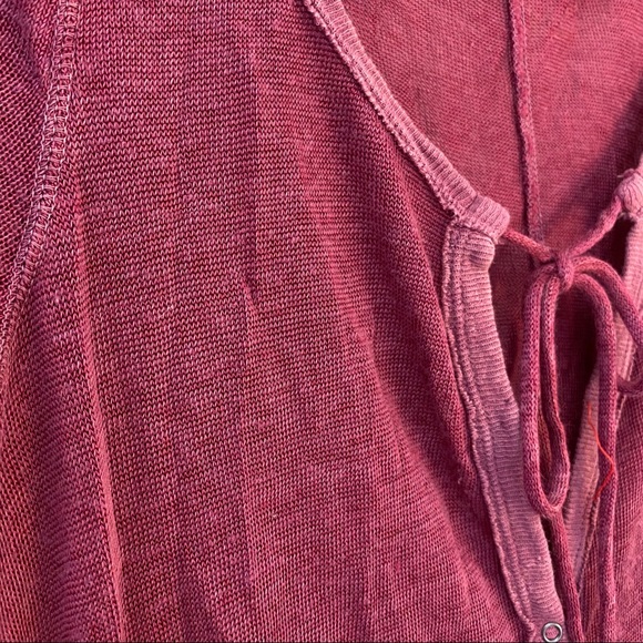 WE THE FREE lightweight henley style top - Picture 5 of 9